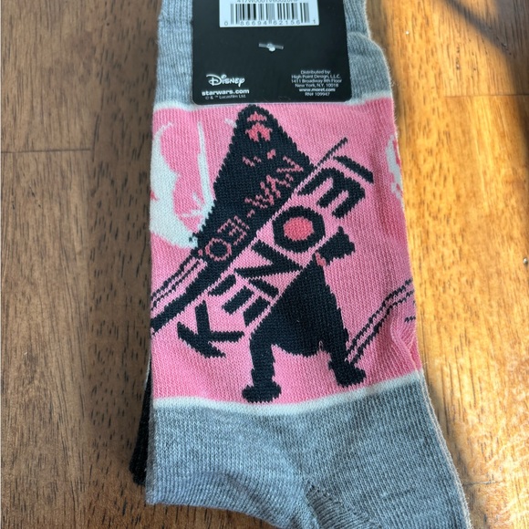 Star Wars socks size 6-12 Obi-Wan Kenobi, (2) pair , New - Picture 2 of 3